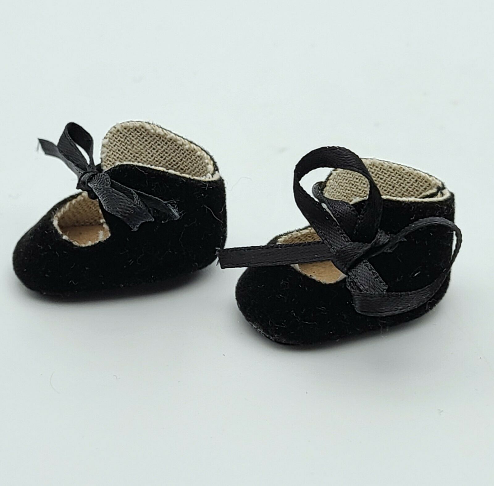 Madame Alexander Ankle Tie Black Fuzzy Shoes For 8" Wendy Doll